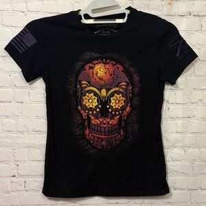 GRUNT STYLE Women Black Sugar Skull Tee. Sz: Large
